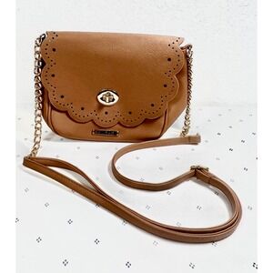 Rampage‎ Brown Crossbody Bag Chain Strap Scalloped Flap Purse BOHO cute Gold